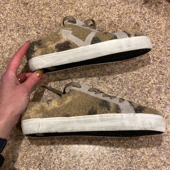 Vintage Havana Fuzzy Camouflage Multi Slip On Sneaker Shoes 7.5 - Picture 6 of 17